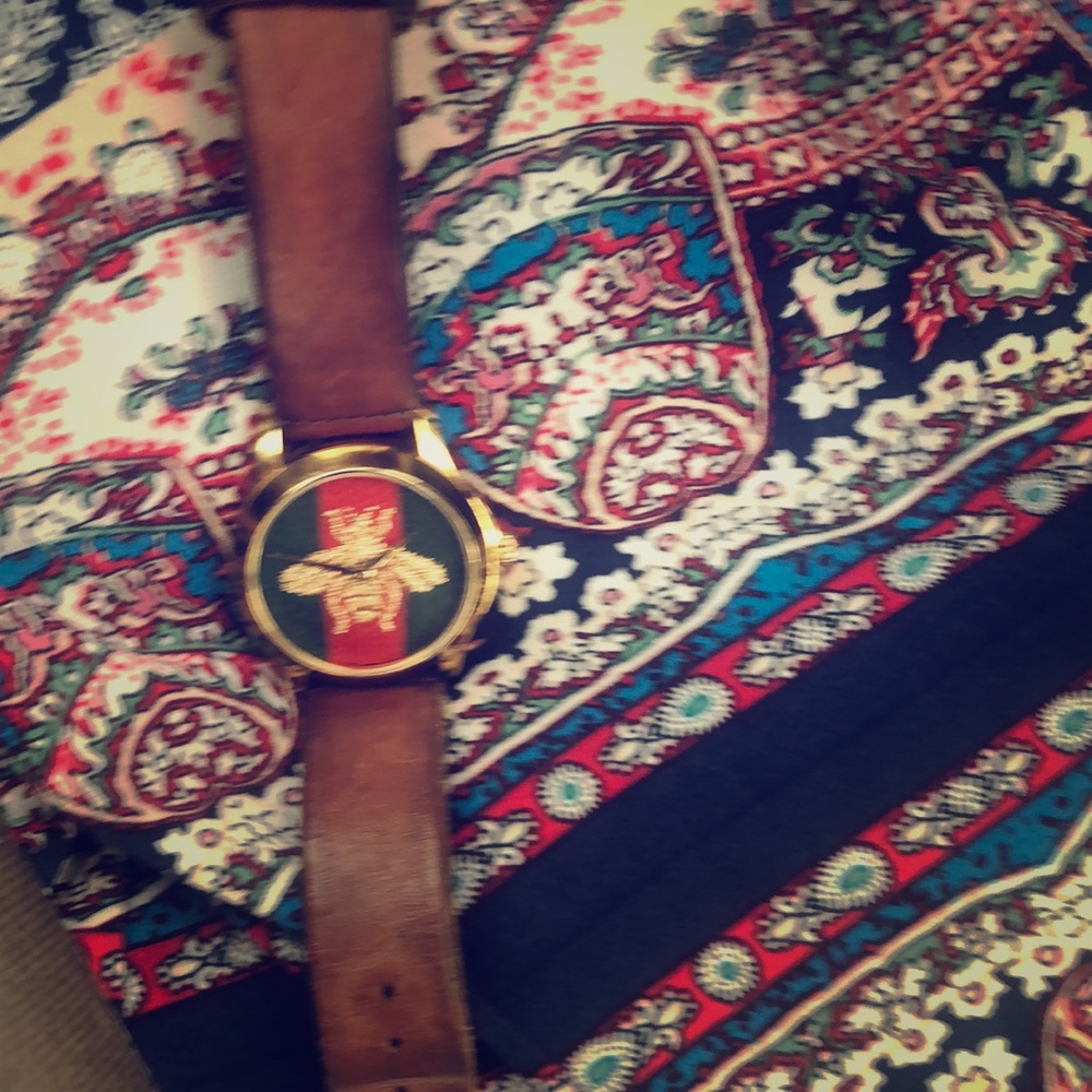 Men’s Gucci watch